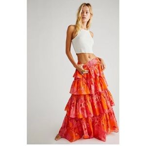 Free People Sawyer Maxi Skirt in Tropical Sunset
Combo Size Medium
